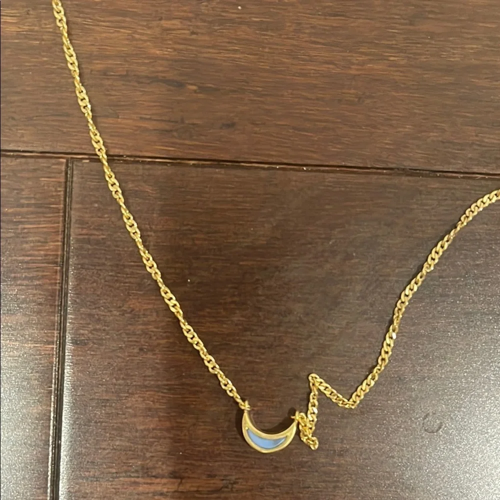 madewell moon necklace - Picture 3 of 5